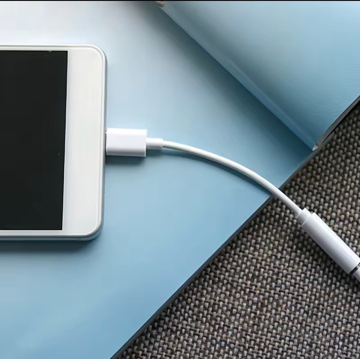 Type-C to 3.5mm Audio Adapter - Headphone Jack Converter