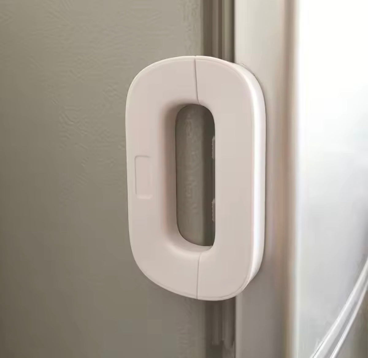 Child Safety Refrigerator Lock | Baby Safety Door Lock | Anti-Pinch Refrigerator Door Security Buckle